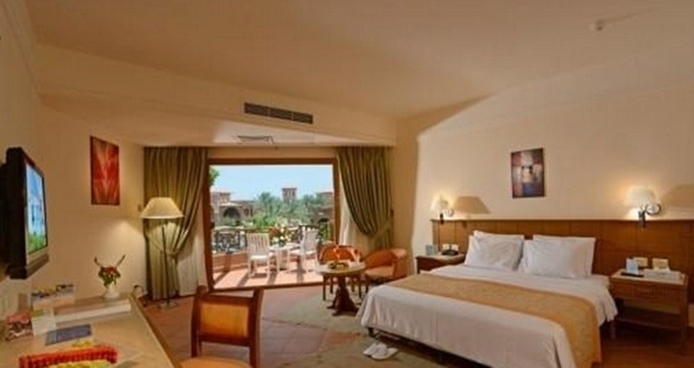 Отель Charmillion Gardens Aquapark Шарм-эль-Шейх Экстерьер фото A room at the hotel