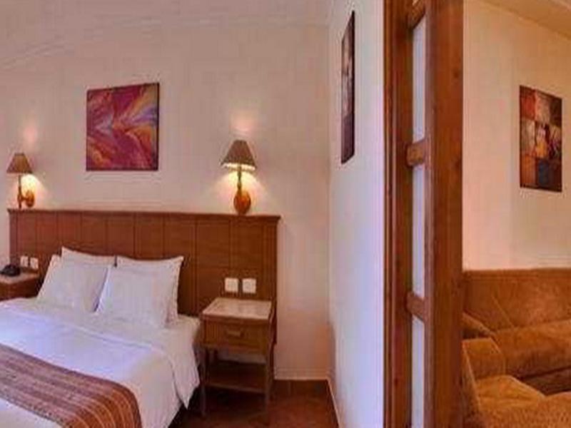 Отель Charmillion Gardens Aquapark Шарм-эль-Шейх Экстерьер фото A room at the hotel