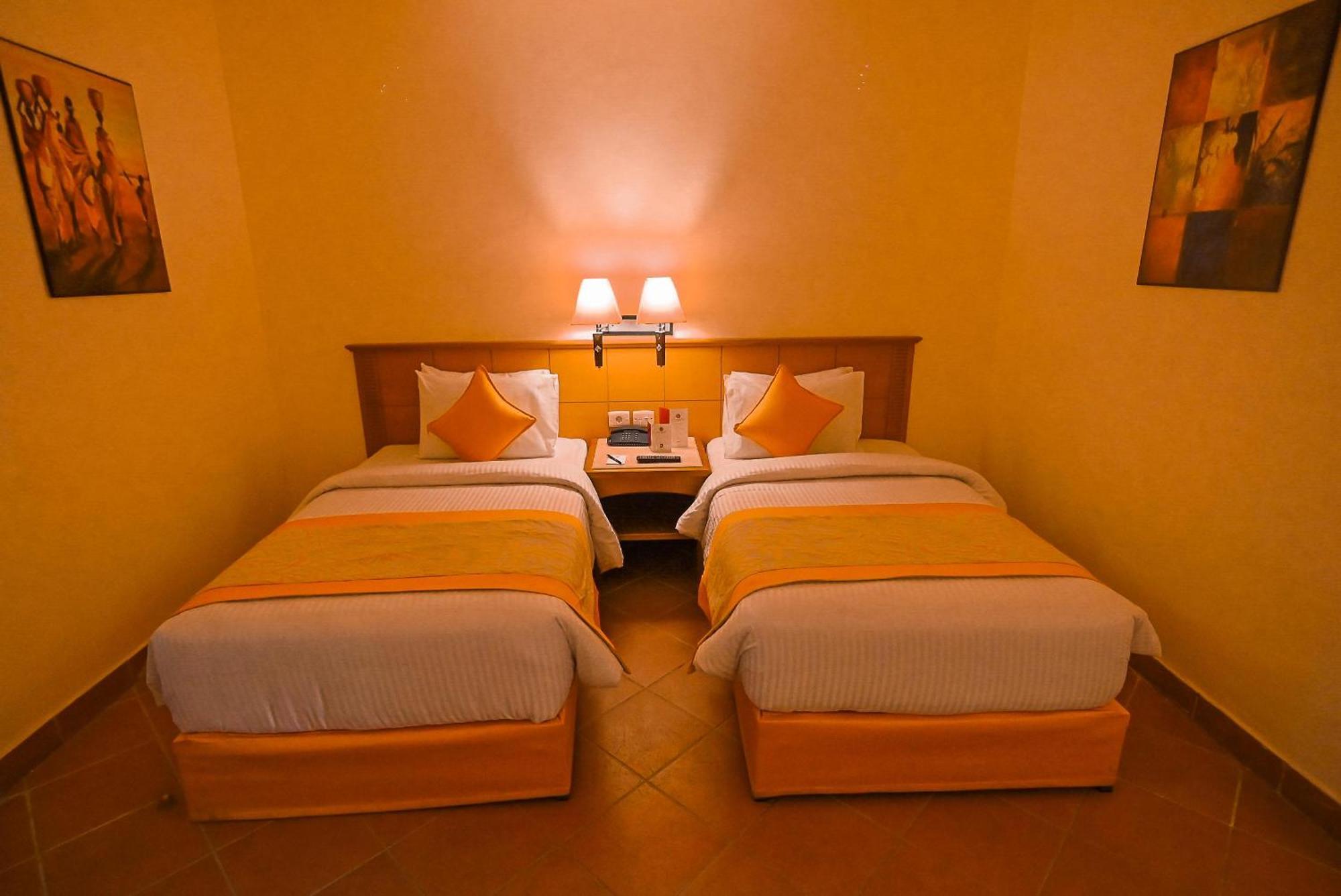 Отель Charmillion Gardens Aquapark Шарм-эль-Шейх Экстерьер фото A room at the hotel