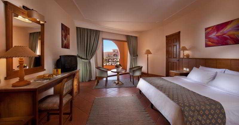 Отель Charmillion Gardens Aquapark Шарм-эль-Шейх Экстерьер фото A room at the hotel