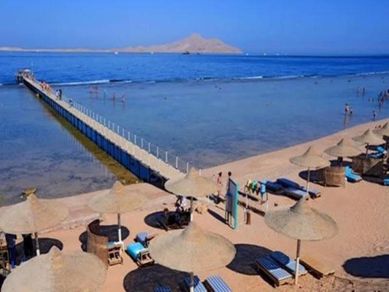 Отель Charmillion Gardens Aquapark Шарм-эль-Шейх Экстерьер фото The pier at the Red Sea Resort
